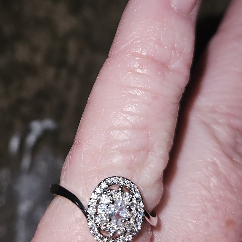 Elegant Silver Oval Halo Ring